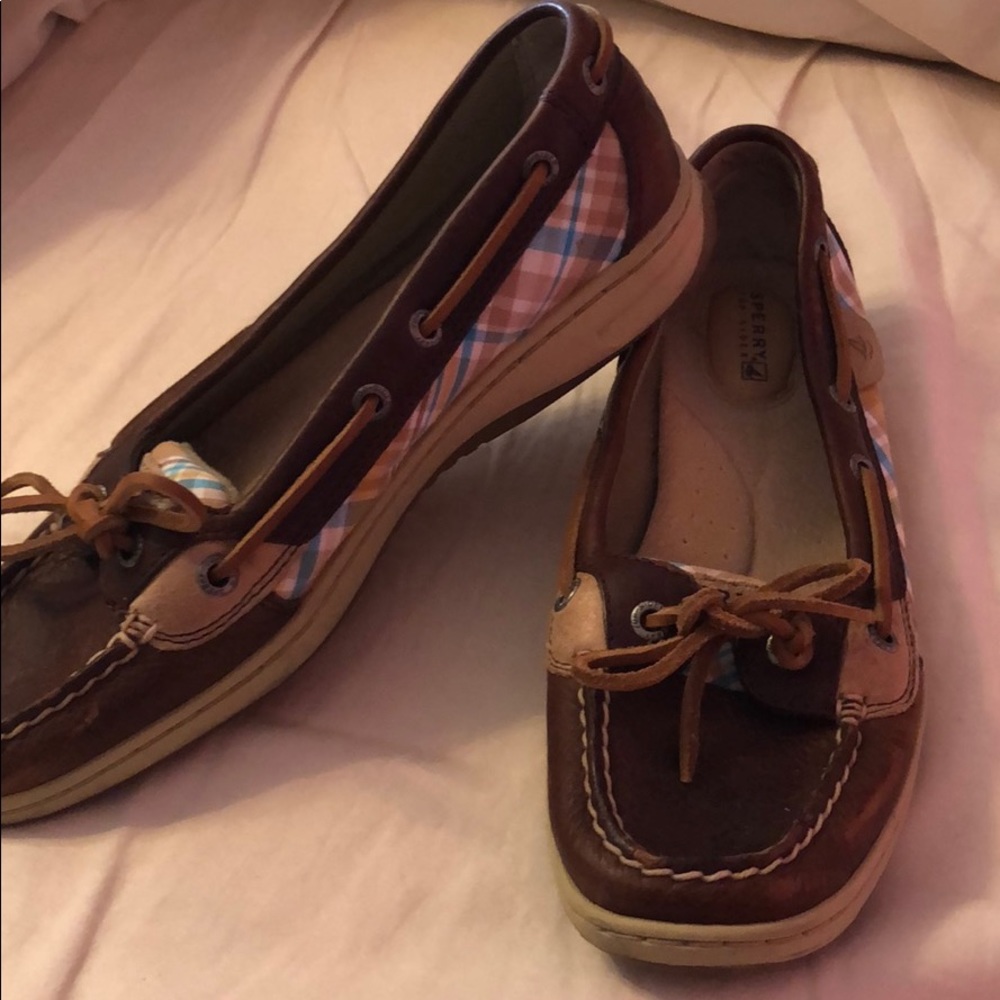 Dark brown/plaid Sperrys